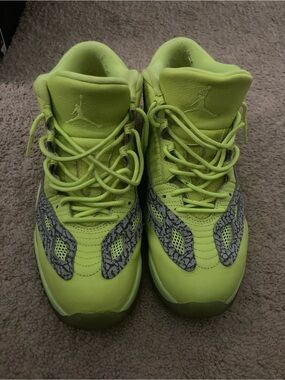 Jordan Men’s Neon Lime Basketball Sneakers with Grey Accent
